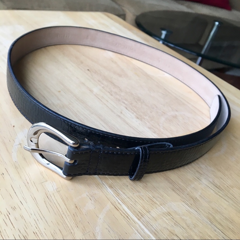 Elegant Snakeskin Leather Belt NWOT